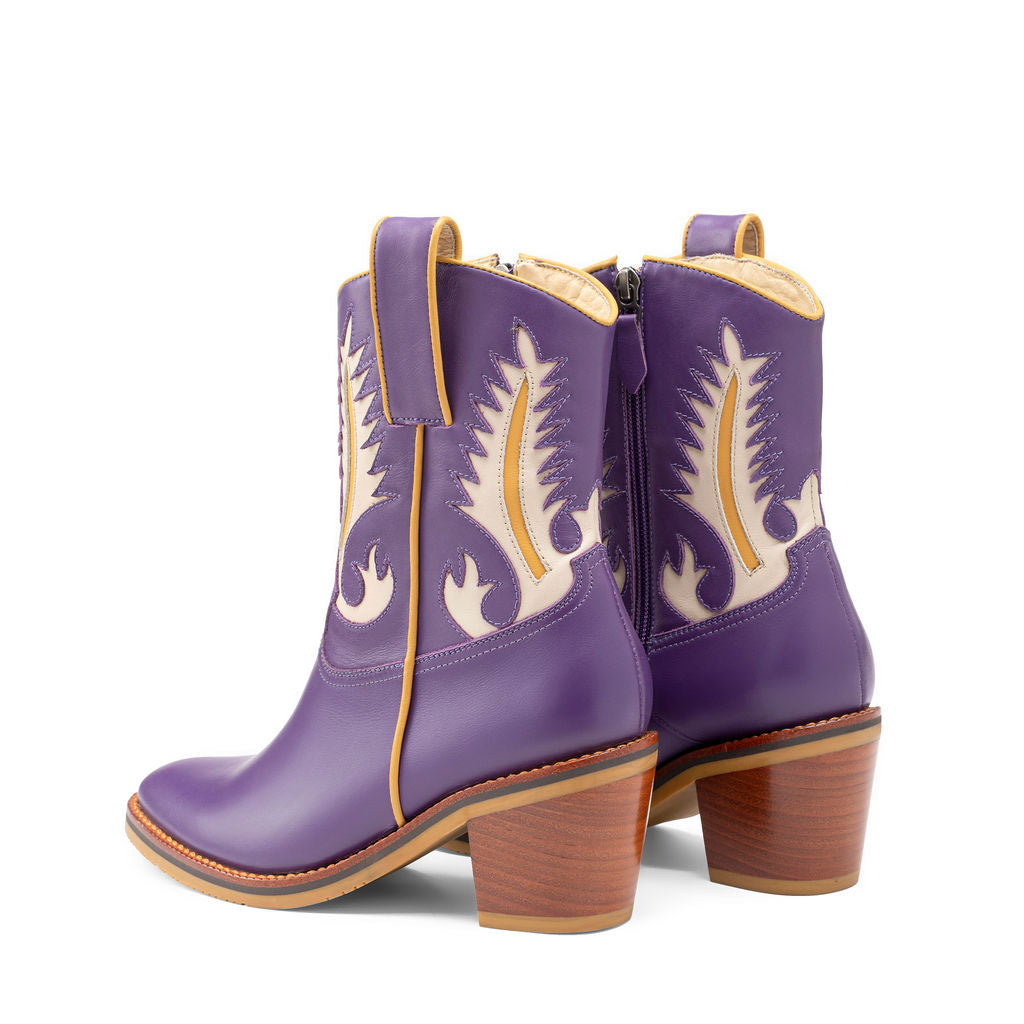 Agatha violeta y beige